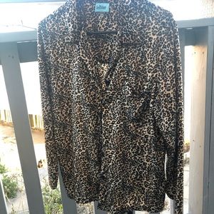 Velvet leopard shirt
